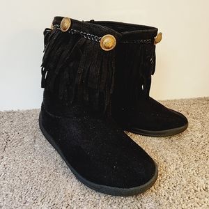 Fringe boots zip up size 3 youth
